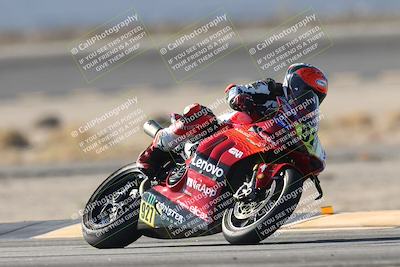 media/Dec-05-2025-CVMA Friday Practice (Fri) [[303bad9a84]]/2-Racer 2/Session 2 (Turn 14)/